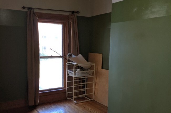 Building Photo - 256 Bryant St