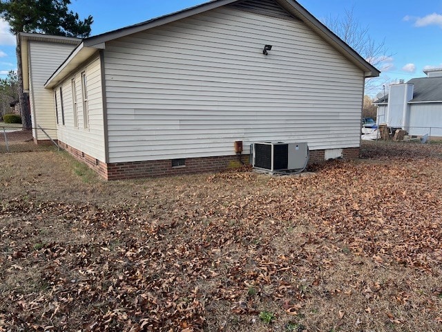 Building Photo - 6363 Hawfield Dr