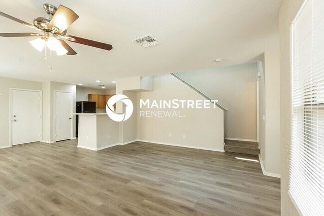 Building Photo - 3 Bedroom Pet-Friendly Home in Mesa, AZ wi...