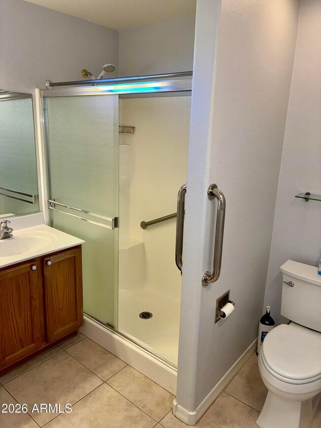 Building Photo - 3189 E Hazeltine Way