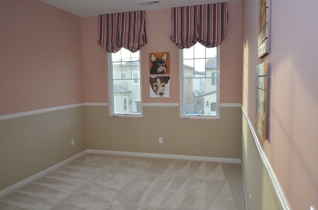 Building Photo - 1005 Sea Glass Wy