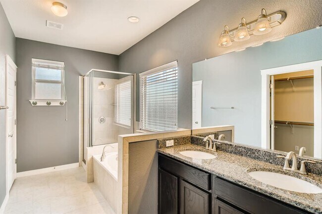 Building Photo - 16229 Travesia Way