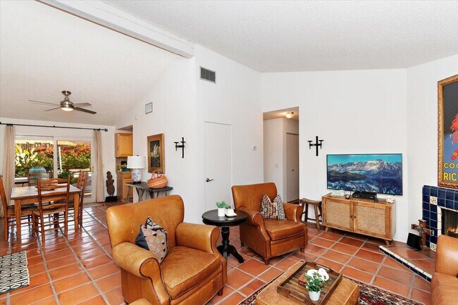 Building Photo - 51835 Avenida Madero