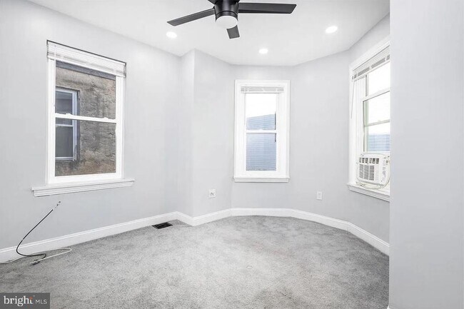 Building Photo - 1504 N 26th St