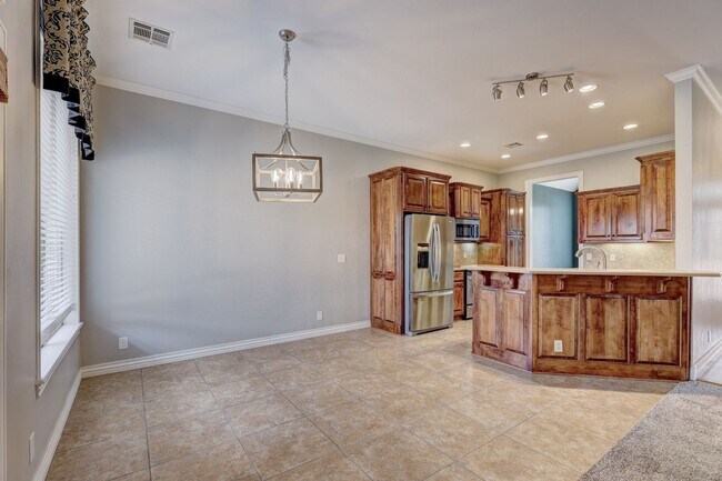 Building Photo - 4 Bedroom South Edmond Home For Rent