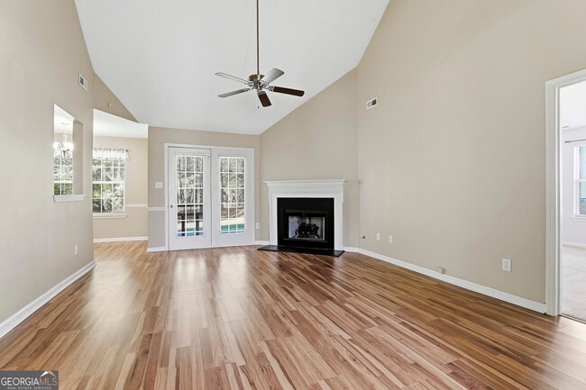 Building Photo - 105 Chase Ct