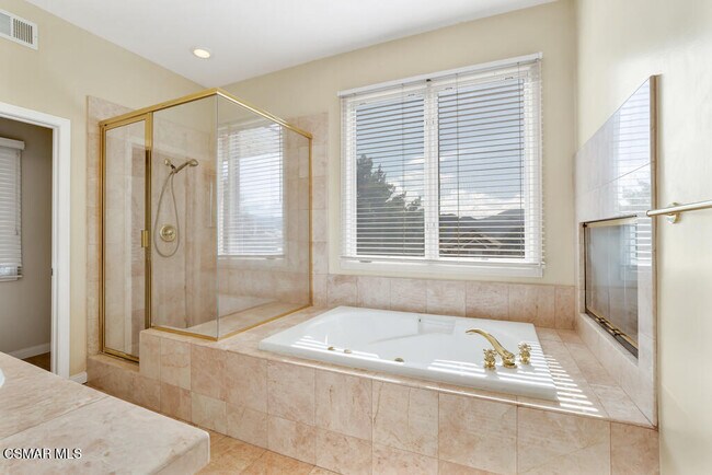 Building Photo - 506 Ravensbury St