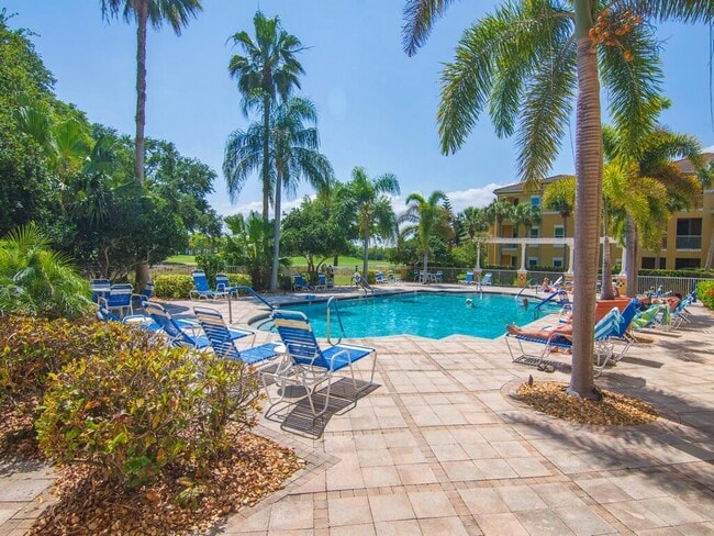 Building Photo - 5020 Fairways Cir