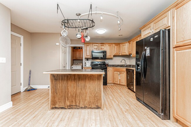 Building Photo - Please View 3D Virtual Walk-Through Before Scheduling a Showing