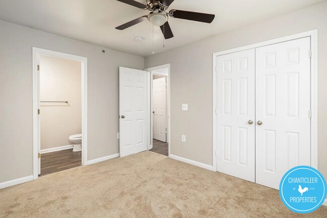 Building Photo - 1041 W Barton St