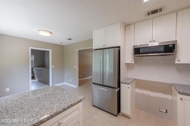 Building Photo - 1174 Cape Charles Ave