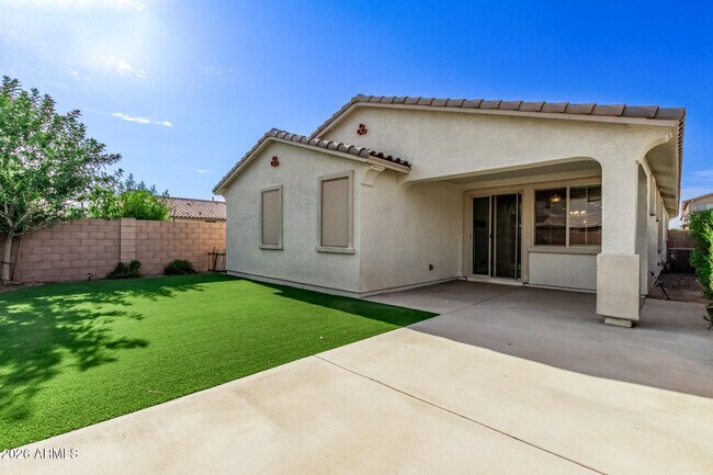 Building Photo - 20419 E Rosa Rd
