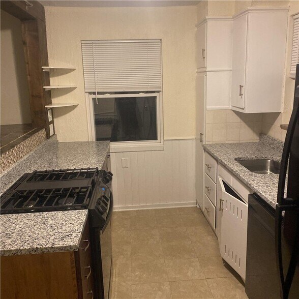 Building Photo - 12339 Frankstown Rd