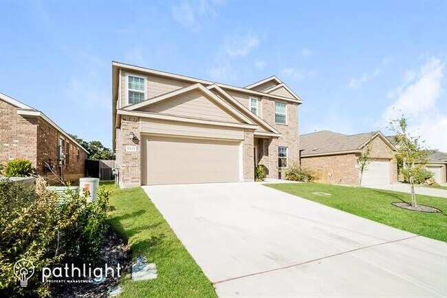 Building Photo - 5133 Blue Ivy, Bulverde, TX, 78163