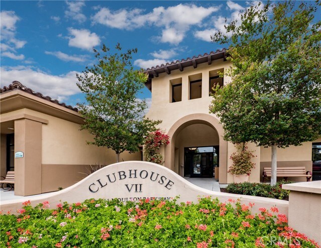 Building Photo - 2404 Via Mariposa W