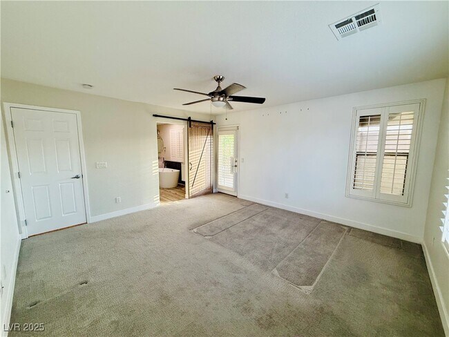 Building Photo - 777 Valley Rise Dr