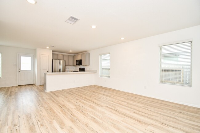 Building Photo - 24234 High Country Dr