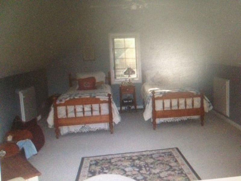 Building Photo - 1241 Locust Ave