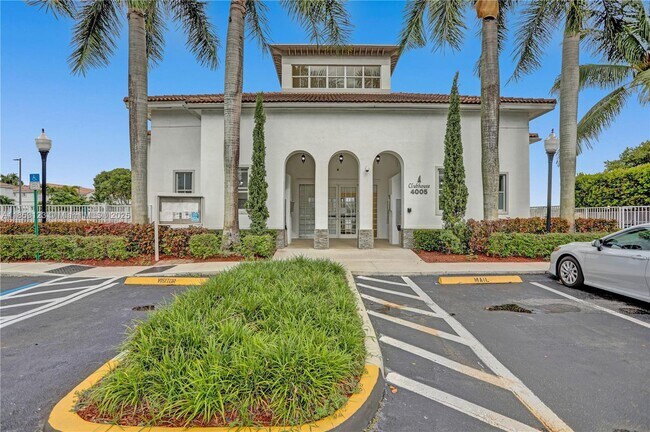 Building Photo - 4292 SW 156th Ave