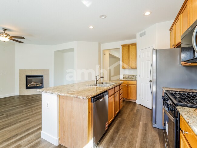 Building Photo - 7065 Sacred Cir