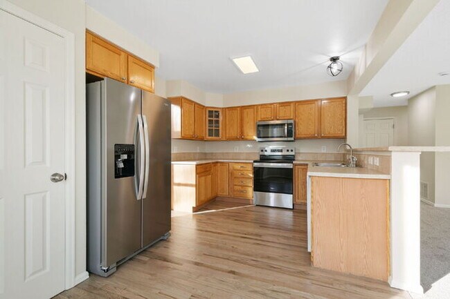 Building Photo - Save Big: Free December Rent + $1,000 Off January at This Updated Briargate Home