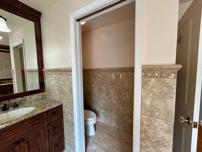 Building Photo - Absolutely gorgeous, remodeled home in beautiful location in Midtown Tulsa