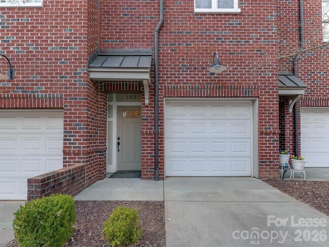 Building Photo - 100 N Laurel Ave