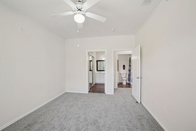 Building Photo - South Garrison Road, Corinth, TX 76210 - 2 BR 2 BA condo