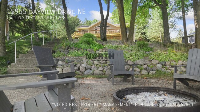 Building Photo - 15955 Bayview Dr NE