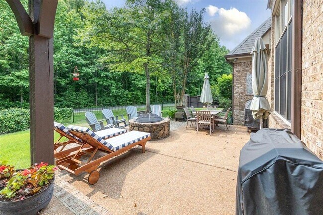 Building Photo - Lakeland TN Gorgeous Home for Lease