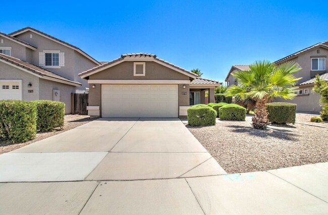 Building Photo - 41375 W Cahill Dr