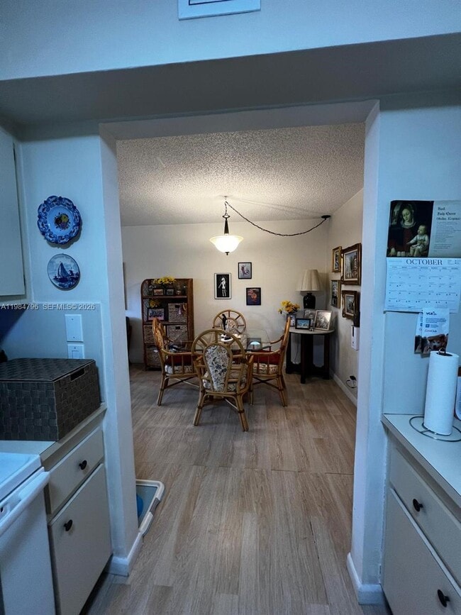 Building Photo - 1551 SW 135th Terrace