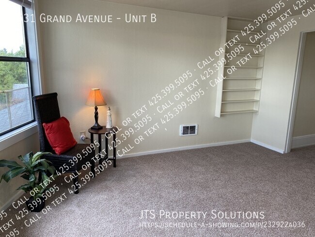 Building Photo - 2631 Grand Ave