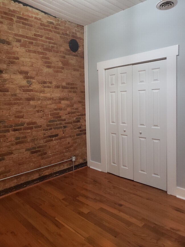 all natural harwood floors - 116 S Saginaw St