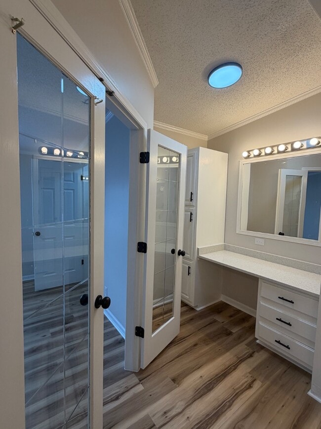 Building Photo - 450 Wendy Ln