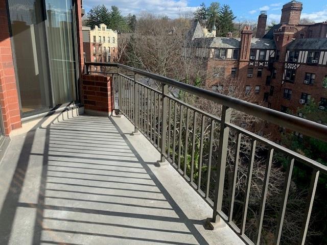 Building Photo - 50 E Hartsdale Ave