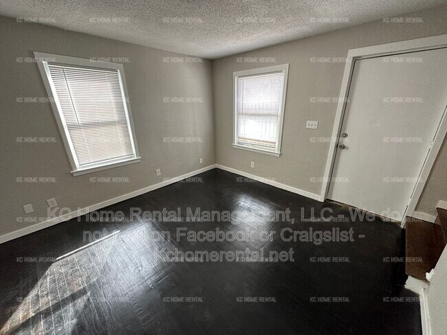 Building Photo - 4031 Wabash Ave