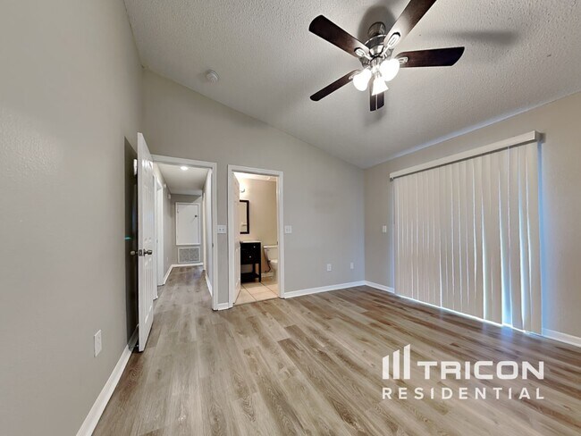 Building Photo - 12906 Brant Tree Dr