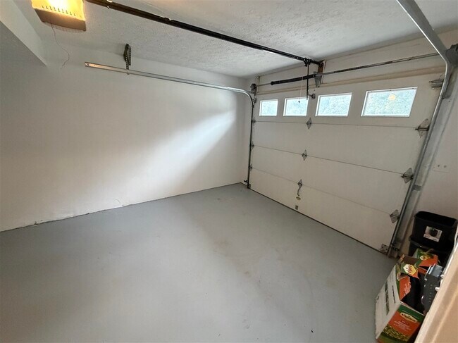 Building Photo - 2600 Northern Rd