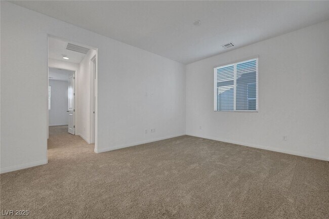 Building Photo - 9885 Angel Valley Dr
