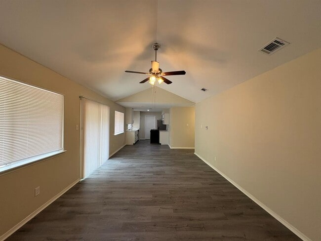 Building Photo - 2524 Chaparral Trail