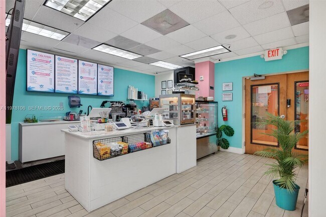 Building Photo - 3801 S Ocean Dr