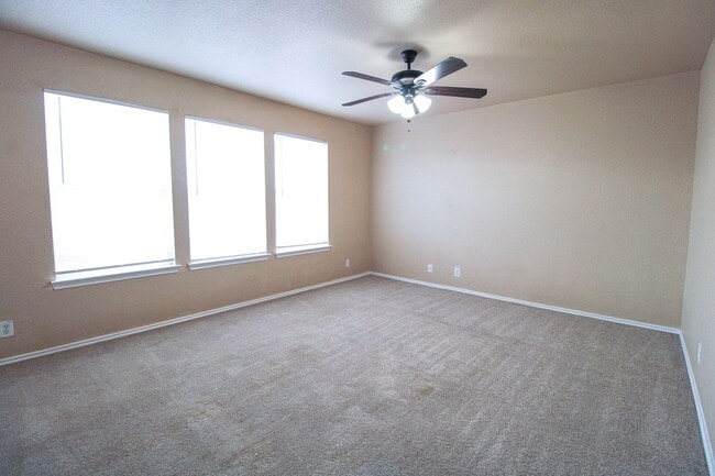 Building Photo - 126 Hallie Pass