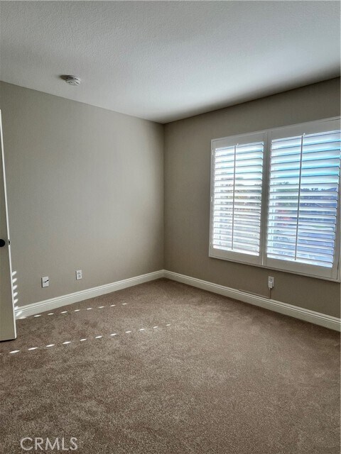 Building Photo - 21 Arboleda