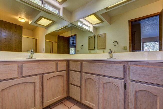 Building Photo - Nice 3-bedroom home in Prescott home for rent!