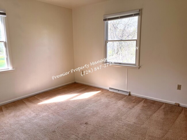 Building Photo - 2209 Airport Rd