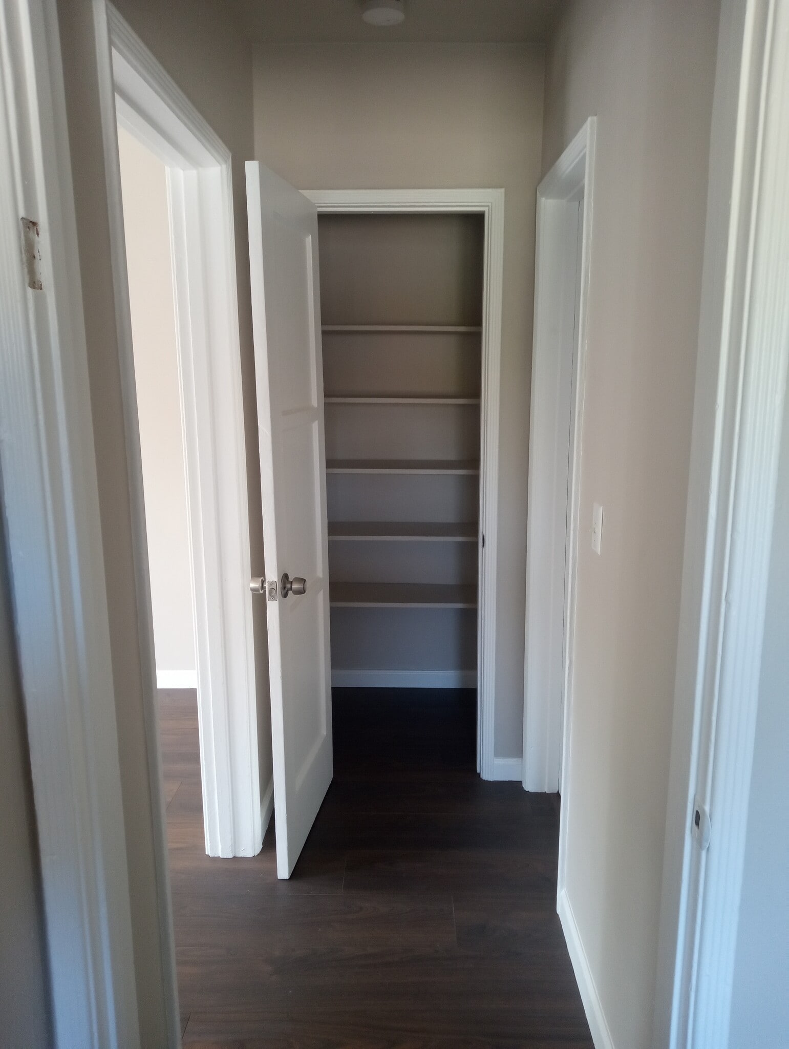 Building Photo - 11617 Archwood St