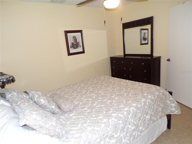 Building Photo - 1412 Grebe Ct