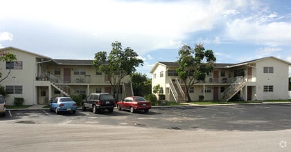 Building Photo - 466 Sunshine Dr