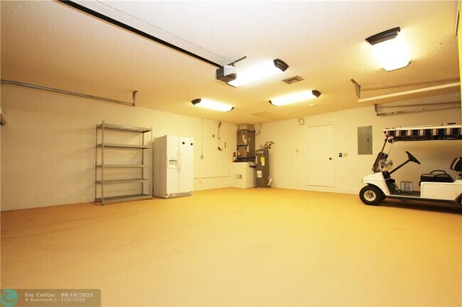 Building Photo - 10134 Boca Woods Ln